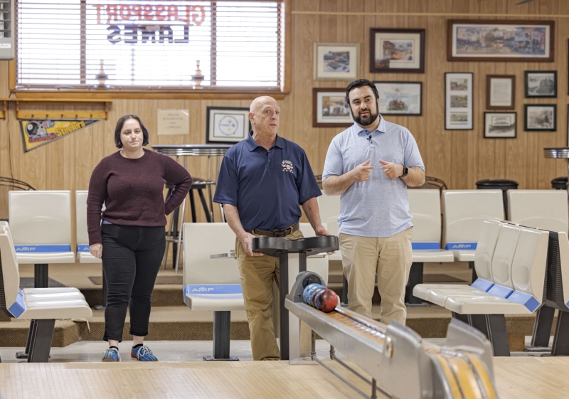 March 20, 2025: Senator Nick Pisciottano vists Glassport Lanes as part of his “Nick in Your Neighborhood” video series.