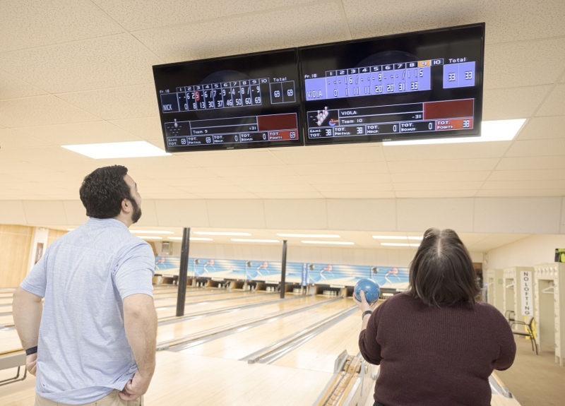 March 20, 2025: Senator Nick Pisciottano vists Glassport Lanes as part of his “Nick in Your Neighborhood” video series.