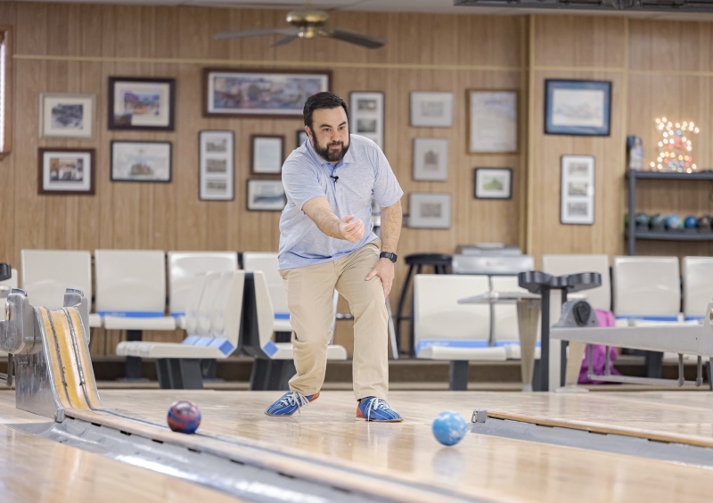 March 20, 2025: Senator Nick Pisciottano vists Glassport Lanes as part of his “Nick in Your Neighborhood” video series.