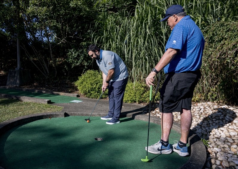 Willow Golf